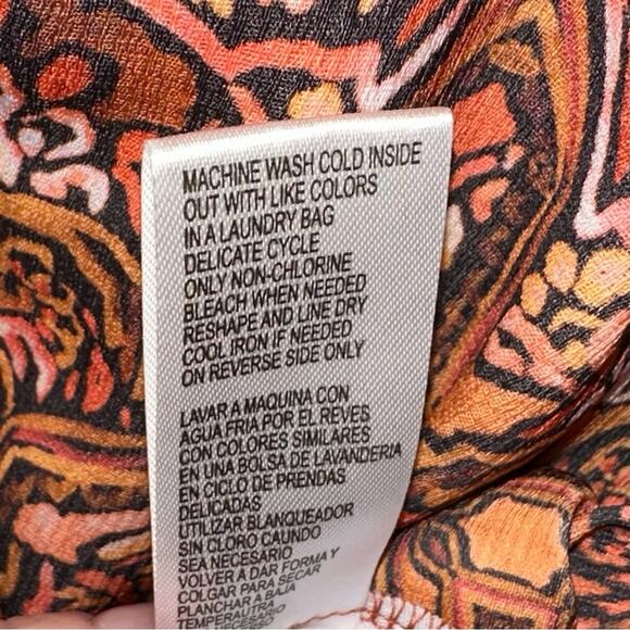 NWT Democracy Petite Multi-Print Top Size Petite Small - Picture 10 of 14